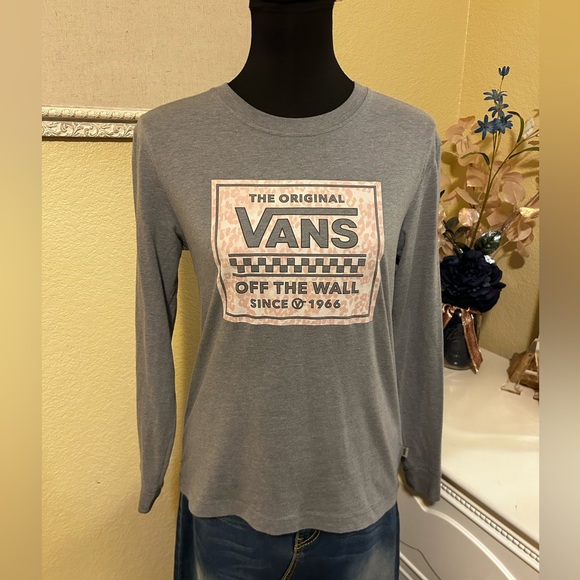 Bundle of 8 Vans Long Sleeve Tops - Picture 14 of 14